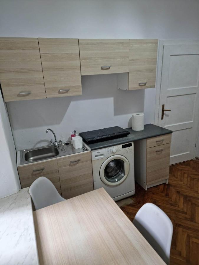Nocleg W Centrum Czestochowy Nmp32 Częstochowa Eksteriør billede