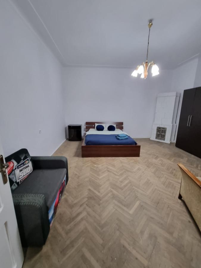 Nocleg W Centrum Czestochowy Nmp32 Częstochowa Eksteriør billede